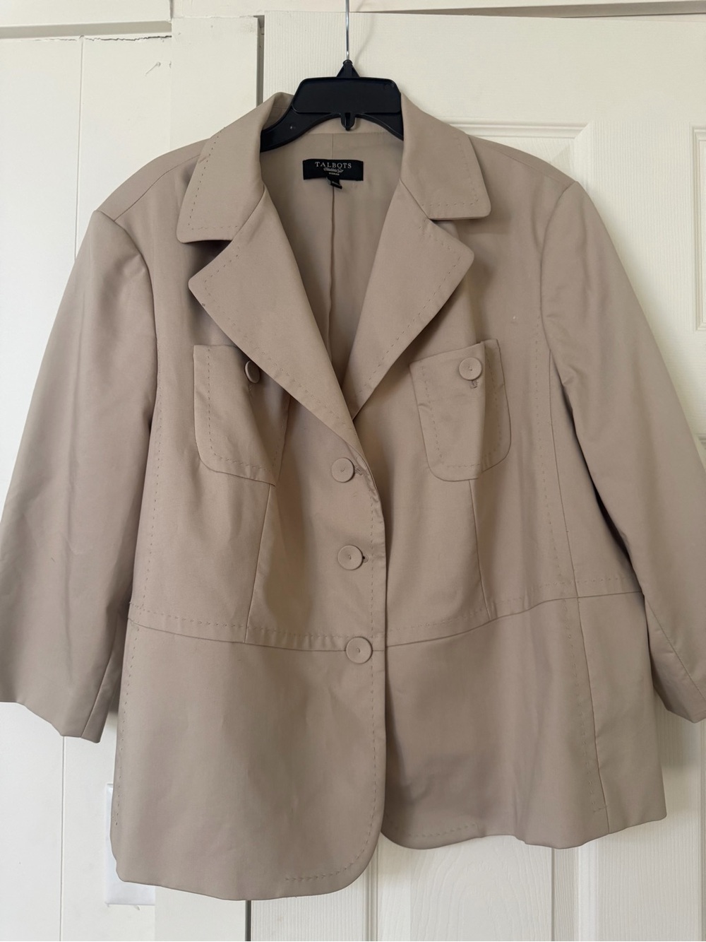 Talbots Beige Button-Front Blazer Jacket 3/4 sleeve blazer